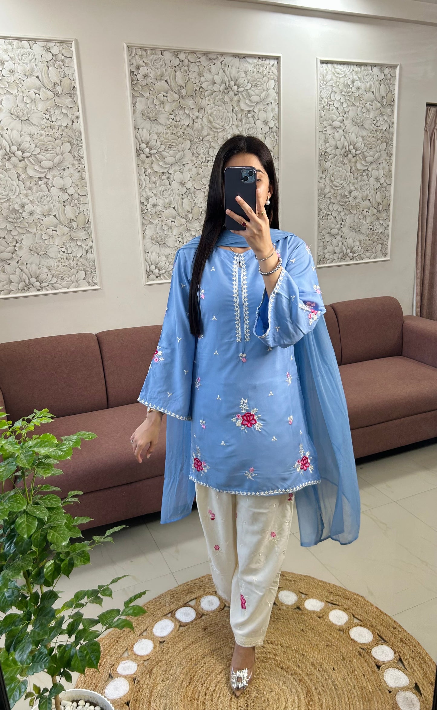 Hania Farshi Salwar Kurta Set (IC379).