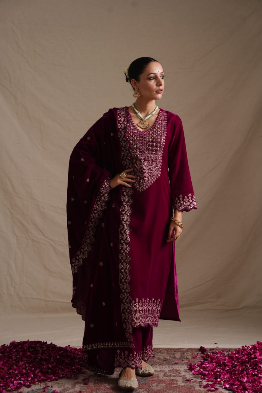 Celestial Velvet Kurta Set(MK179-180)