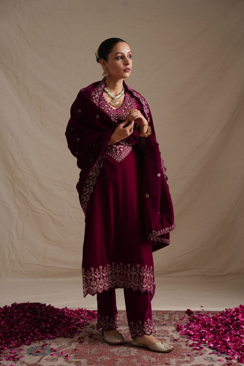 Celestial Velvet Kurta Set(MK179-180)