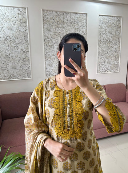 Heer Farshi Salwar Suit (Yellow Color) (MK390).