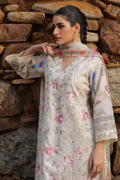 Floral Grace Kurta Set (GB346).