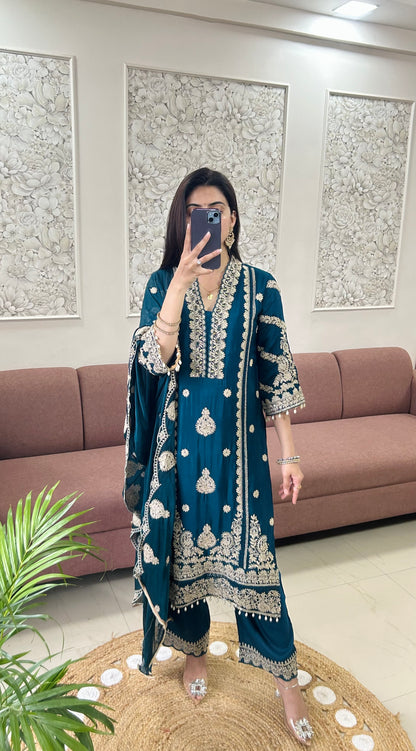 Noor Mahal Chinnon Kurta Set (GB401).