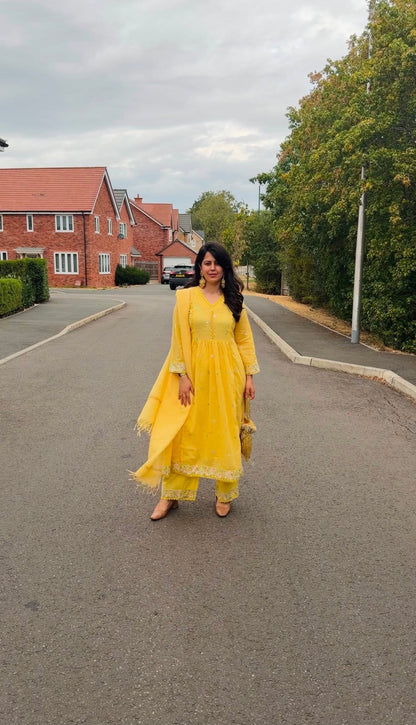 Heer Basanti Anarkali Suit (MK380).
