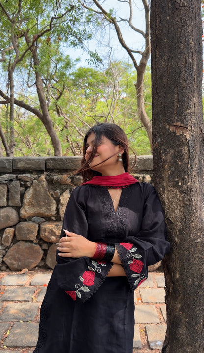 Saiyaara Farshi Suit (Black Color) (IC376).