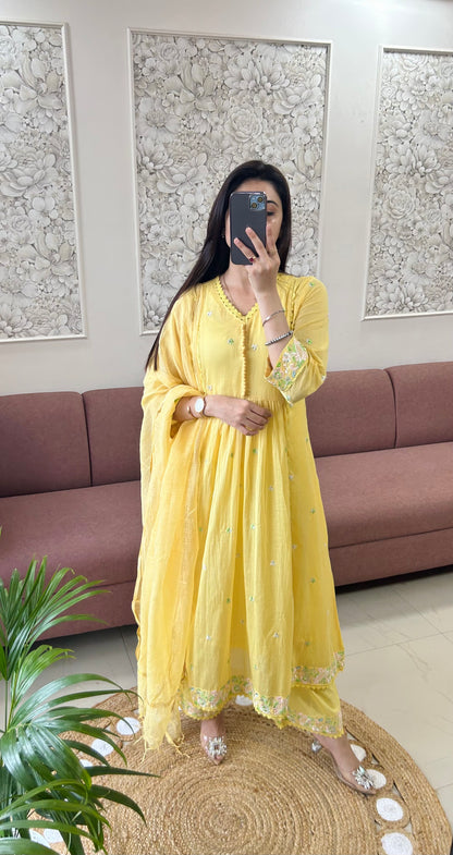 Heer Basanti Anarkali Suit (MK380).