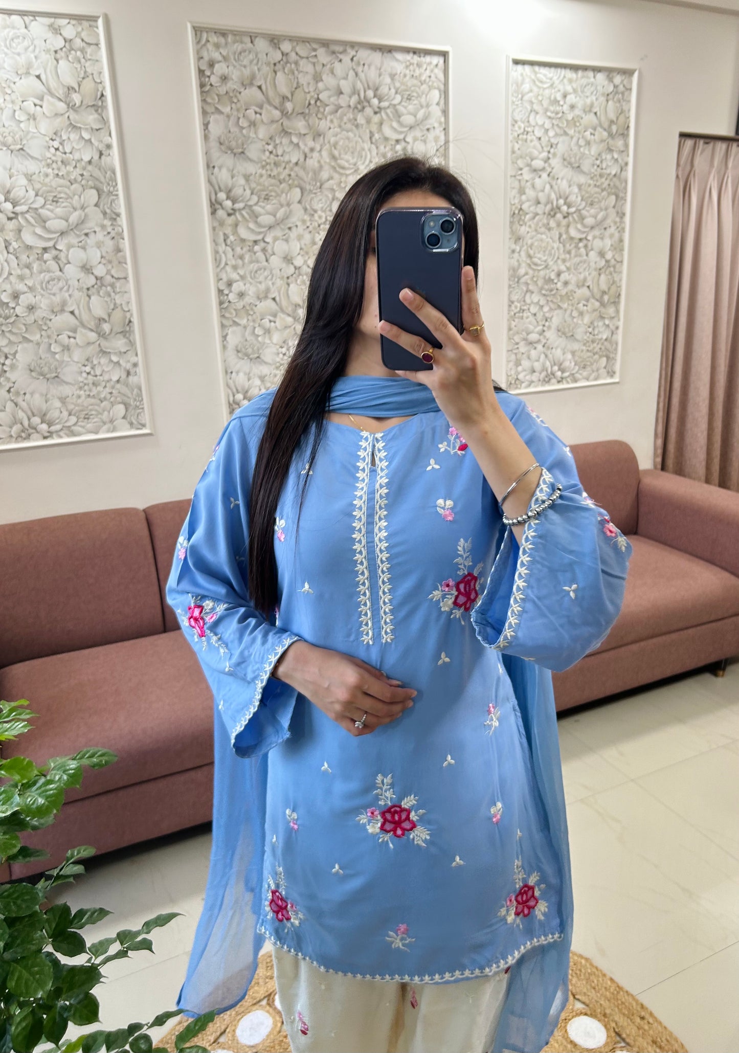 Hania Farshi Salwar Kurta Set (IC379).