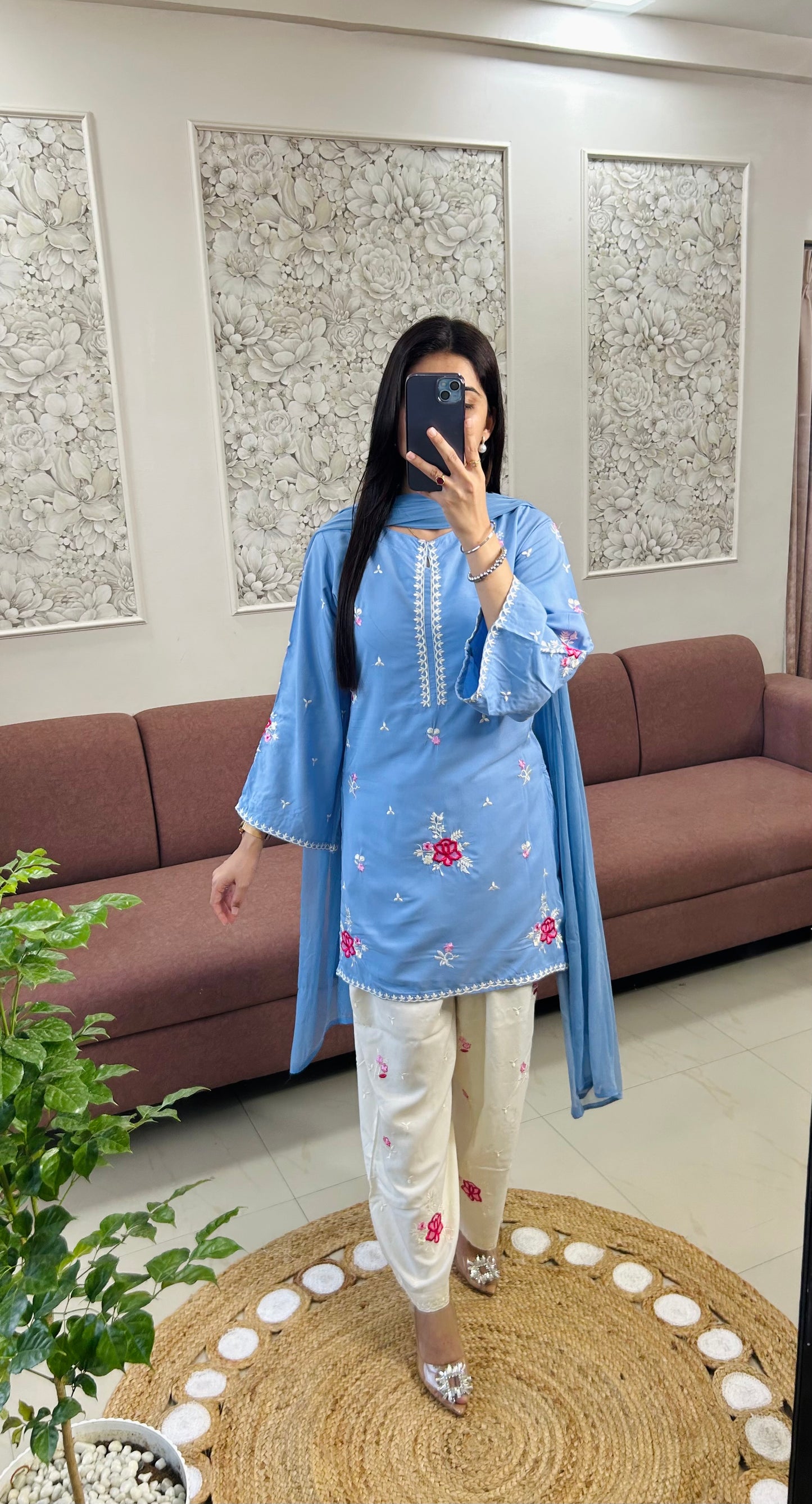 Hania Farshi Salwar Kurta Set (IC379).