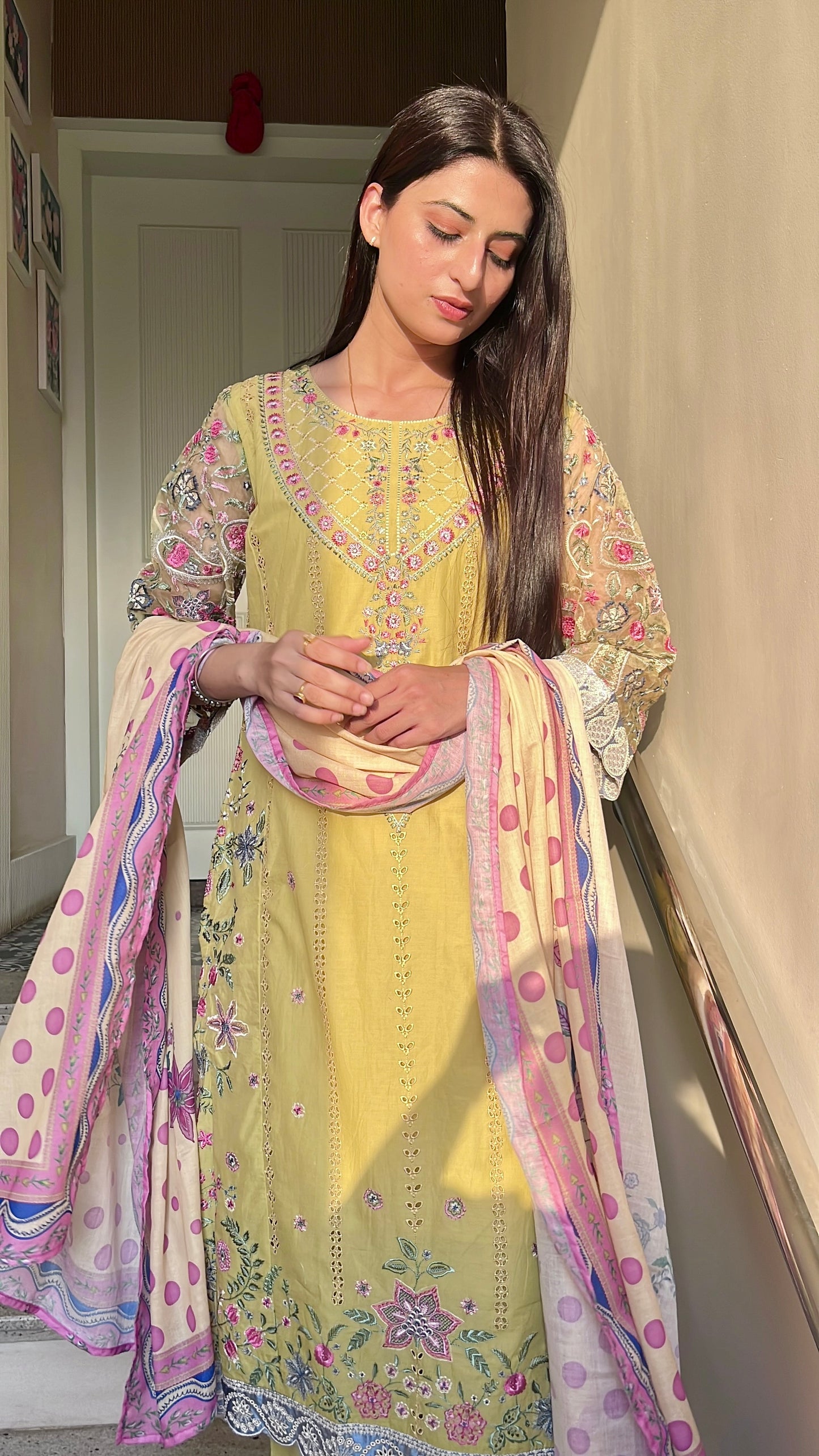 Sunny Breeze Kurta Set(GB344).