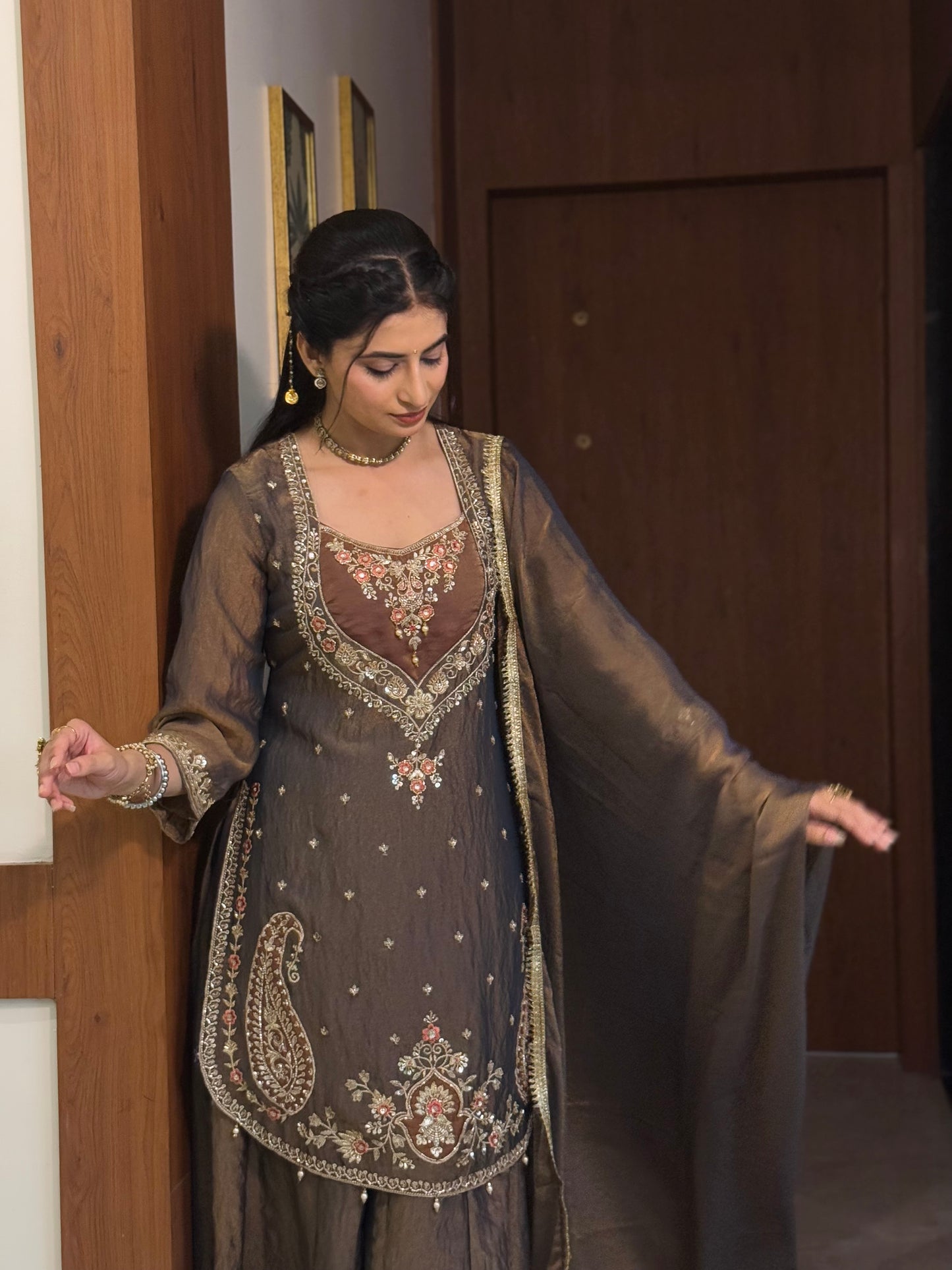 Chandtara Silk Embroidered Suit (Greyish Blue) (MK396).