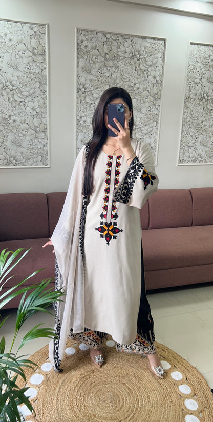 Mirza Kurta Set (SR393).