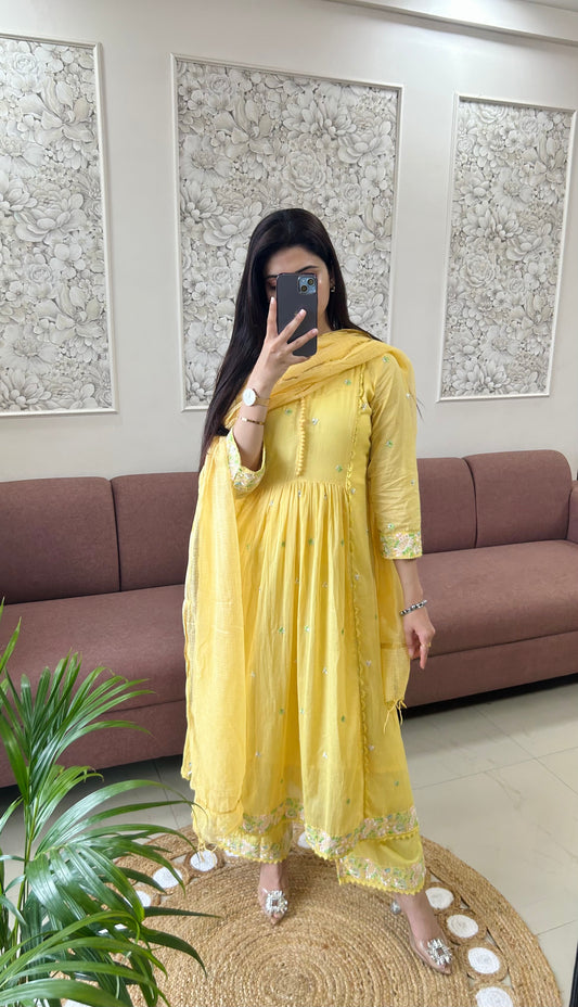 Heer Basanti Anarkali Suit (MK380).