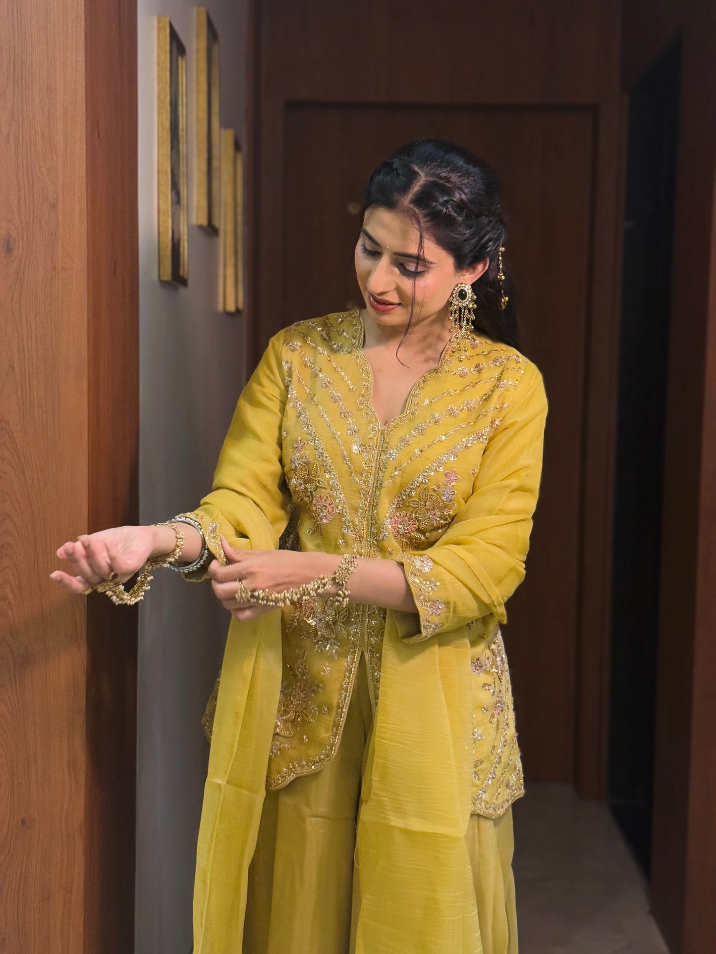 Sunehri Silk Set (MK401).