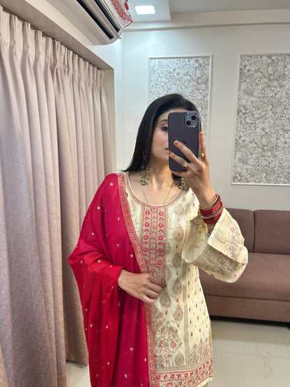 Dilruba Noor Kurta Set (MK313)