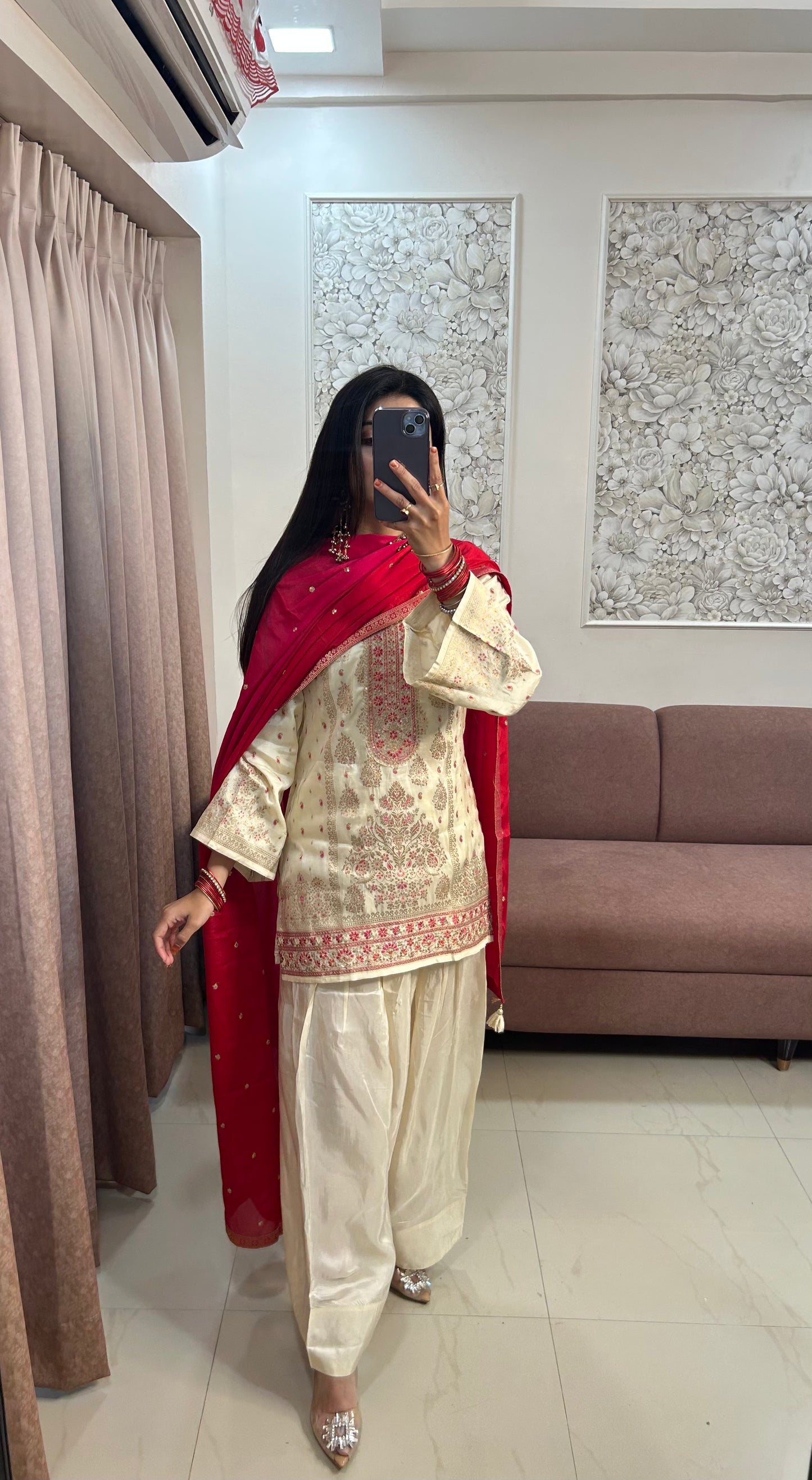 Dilruba Noor Kurta Set (MK313)