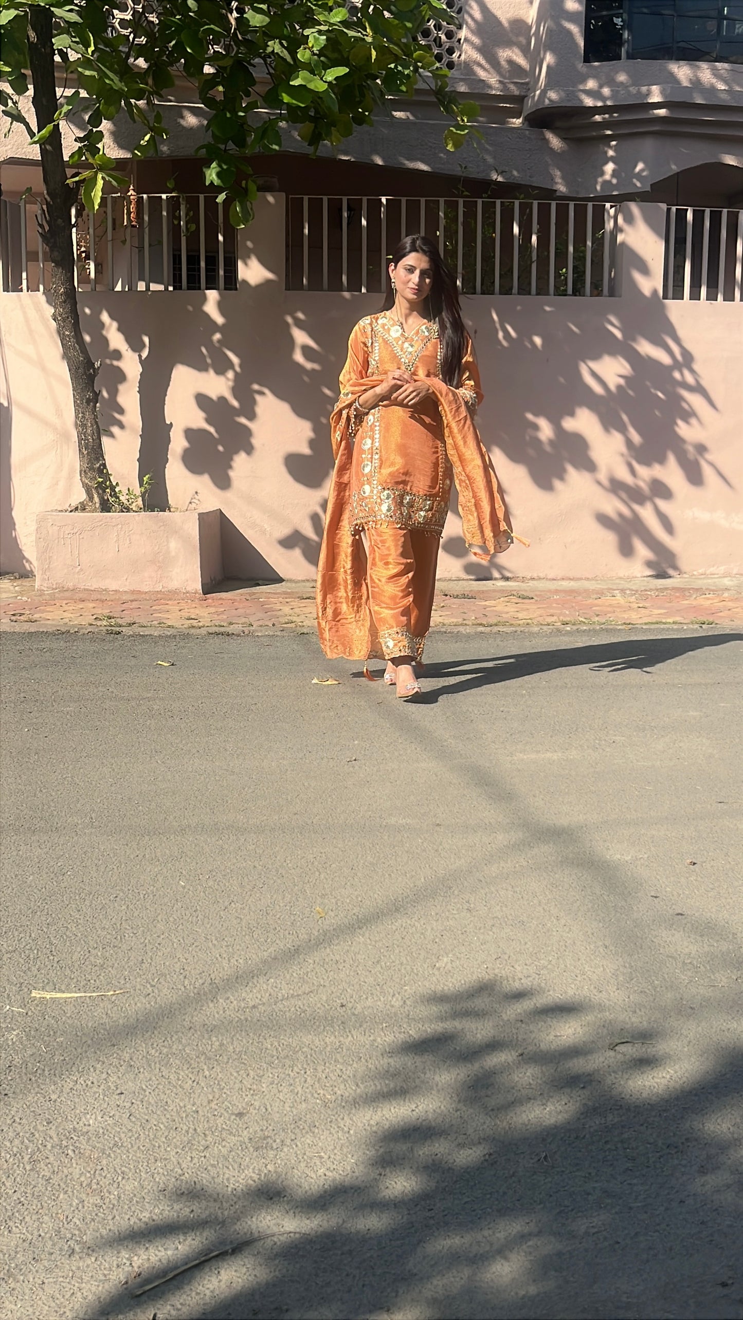 Amrit Mirror Queen Kurta Set(MK324)