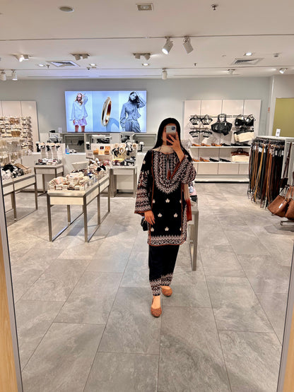 Afsana Farshi Kurta Set. (IC318)