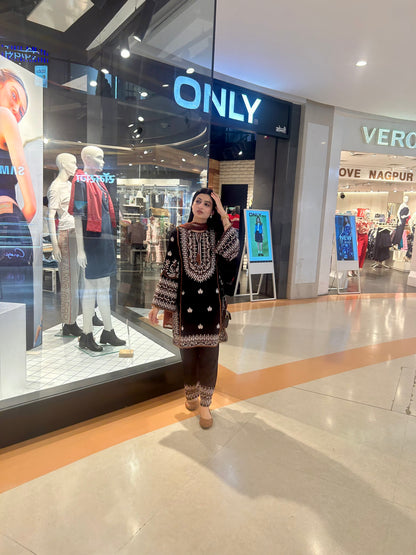 Afsana Farshi Kurta Set. (IC318)