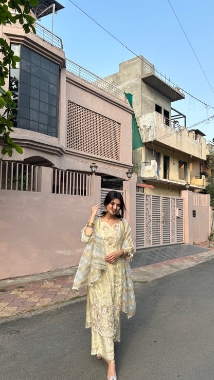 Inaya Pearl Kurta Set(GB325)