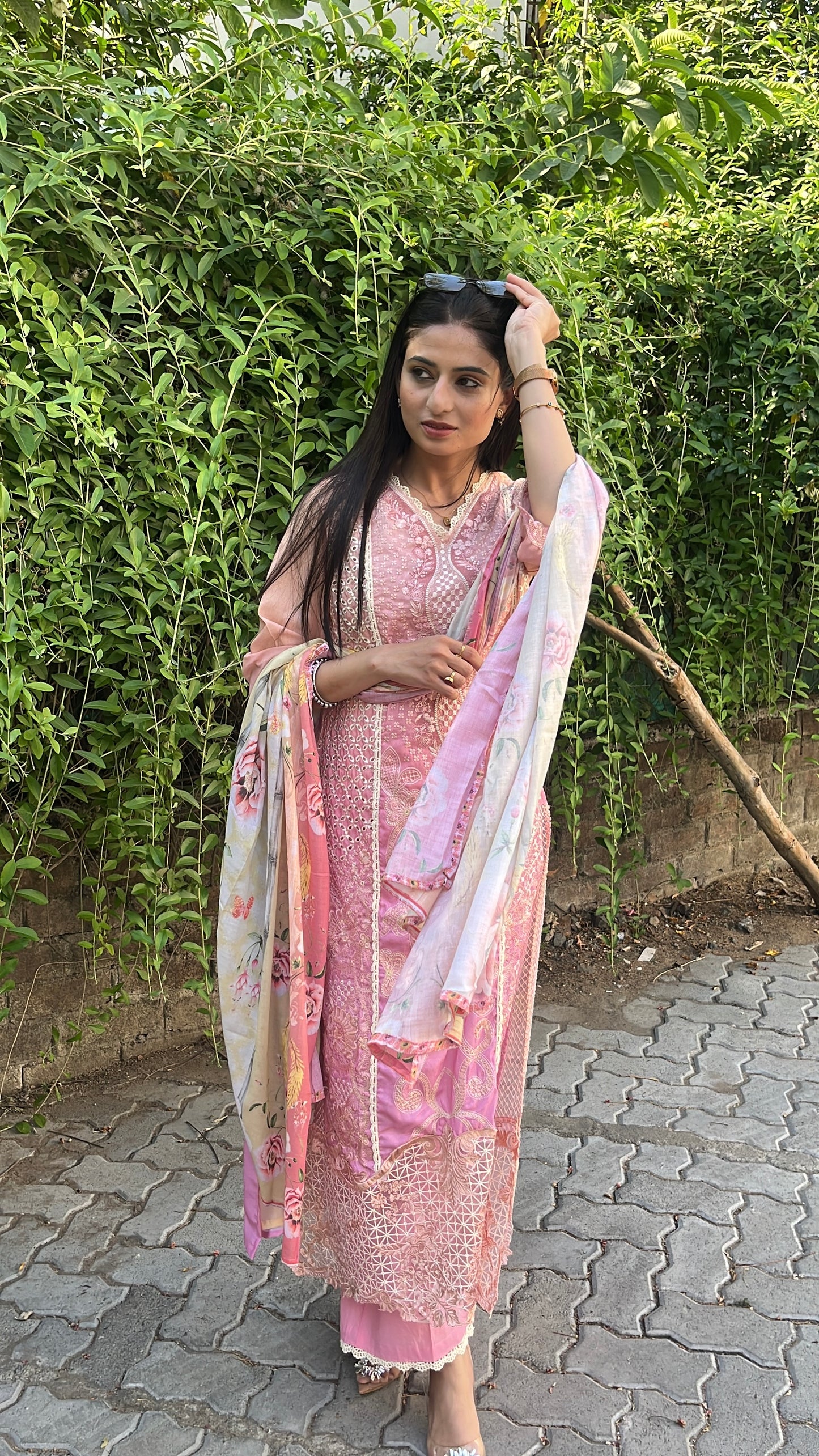 Rosy Sunset Pakistani Style Kurta Set (MK347).