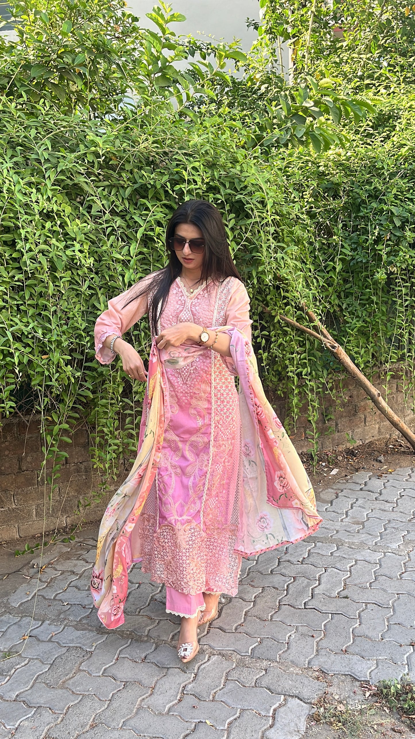 Rosy Sunset Pakistani Style Kurta Set (MK347).