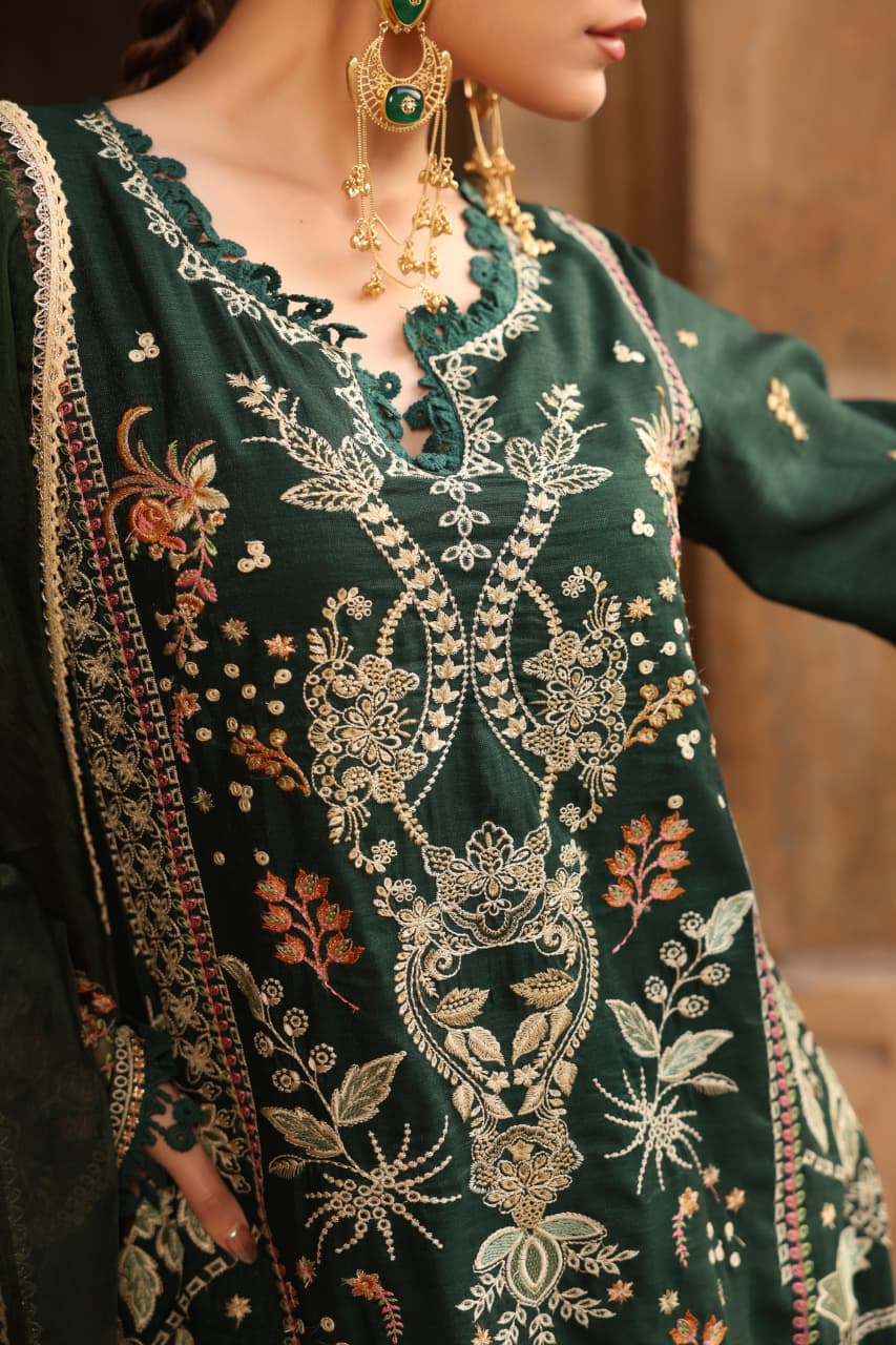 Noor-e-Ada Kurta Set (GB315)