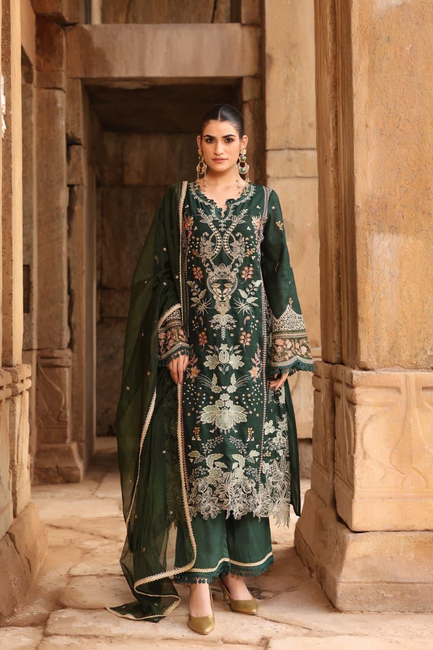Noor-e-Ada Kurta Set (GB315)